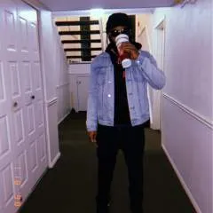 Lucky photo on Jungo Live