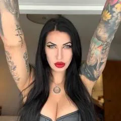 Paula photo on Jungo Live