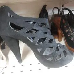 Laurabella49 photo on Jungo Live