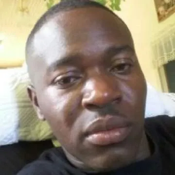 Kevin........ Photo On Jungo Live