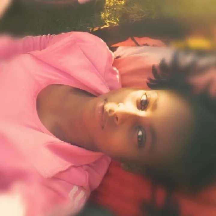 Zozo Photo On Jungo Live