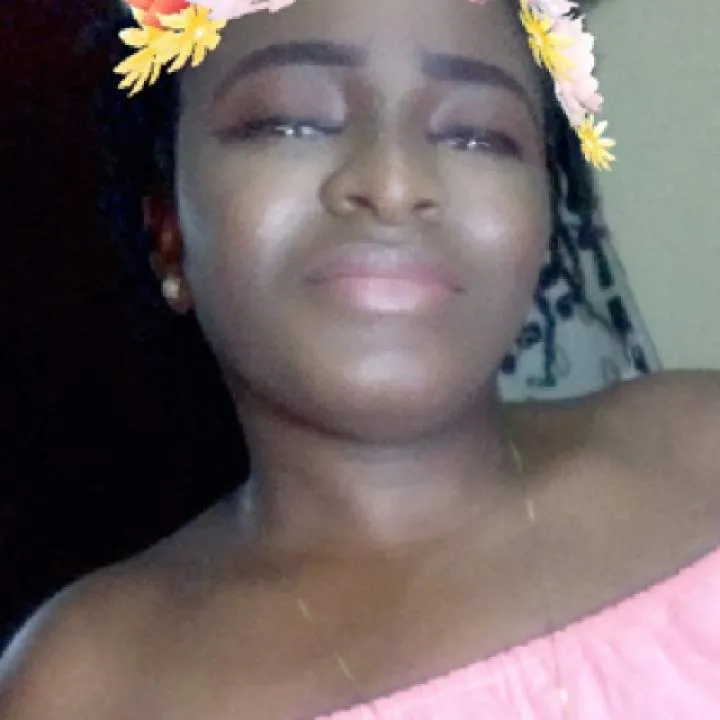 Tomi Photo On Jungo Live