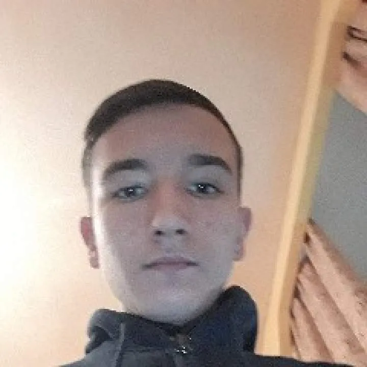 Cristi Photo On Jungo Live