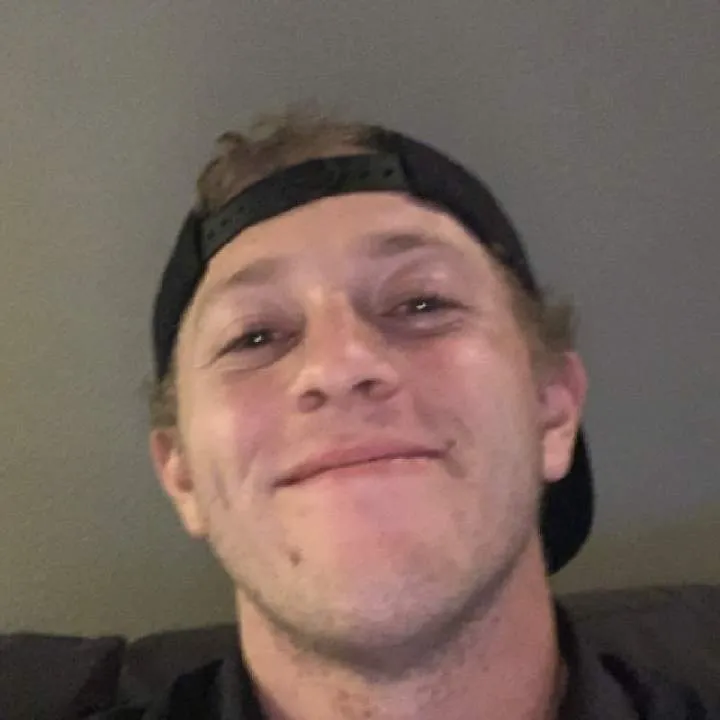 Tss.... Photo On Jungo Live