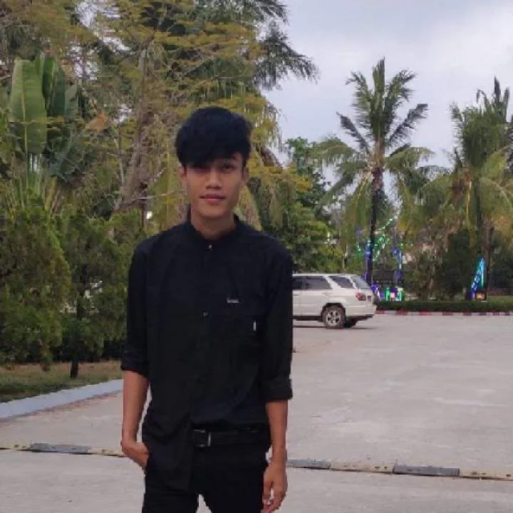 Edenbogyi Photo On Jungo Live