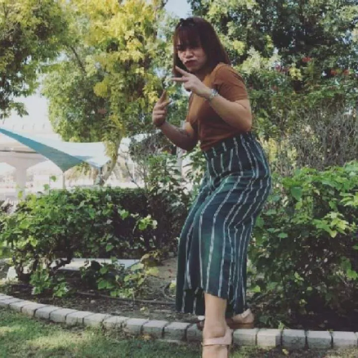 Clair Photo On Jungo Live