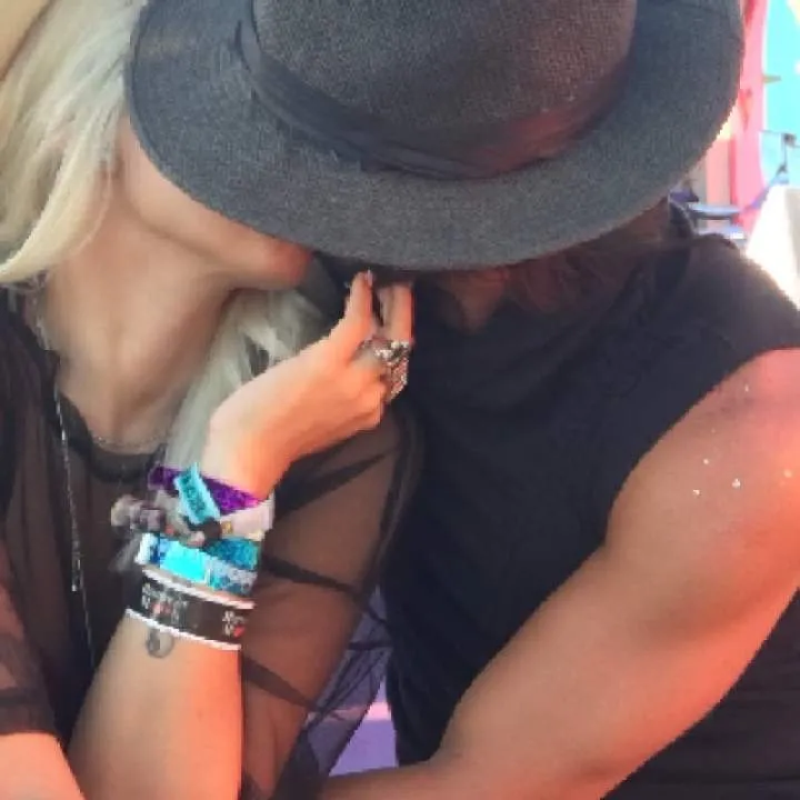 .... Photo On Jungo Live