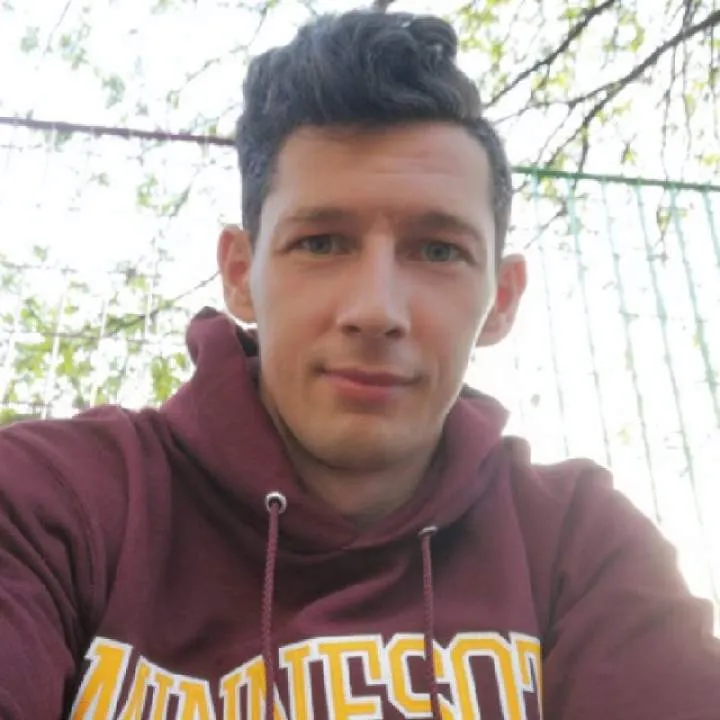 Singlehottop Photo On Jungo Live