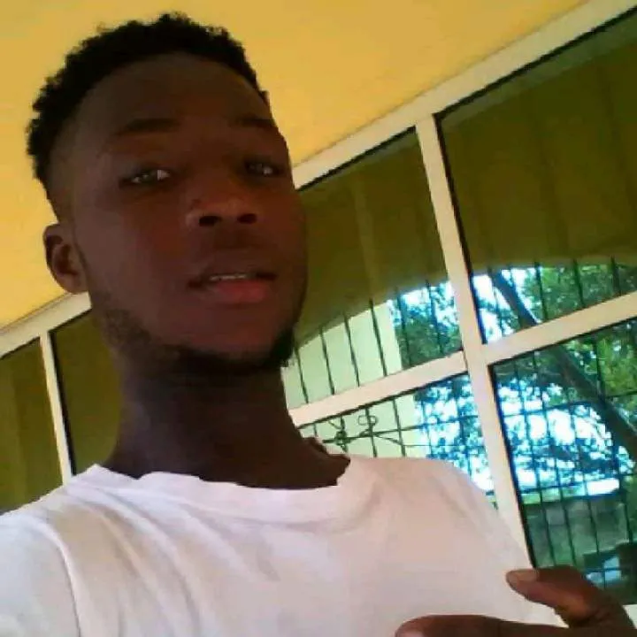 C J Photo On Jungo Live