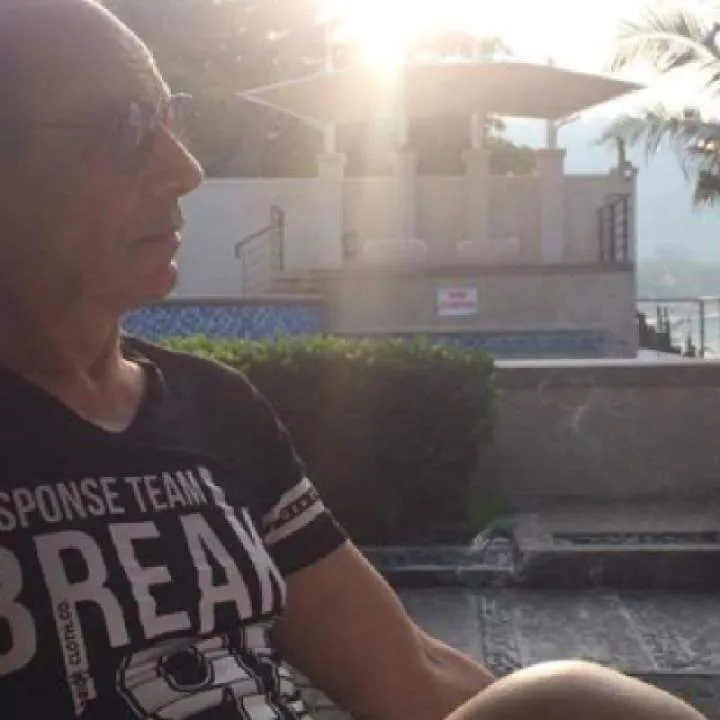 Breitzinou Photo On Jungo Live