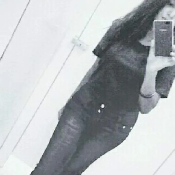 Ginii Photo On Jungo Live