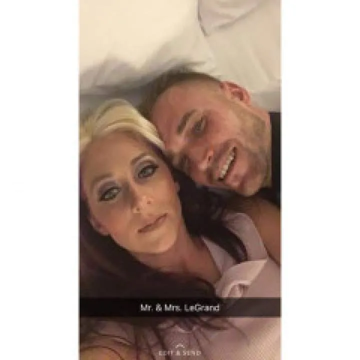 Jnfle21 Photo On Jungo Live