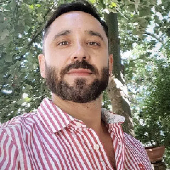 Gabriel Oscar Photo On Jungo Live