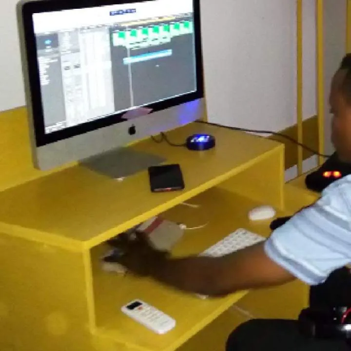 Babu Photo On Jungo Live