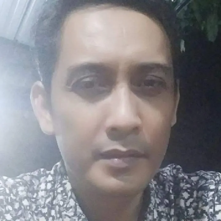 Eq Photo On Jungo Live