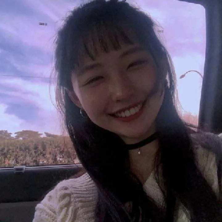 Ashli Photo On Jungo Live