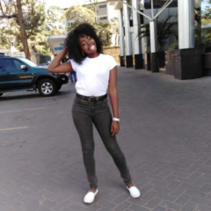 Eva Photo On Jungo Live