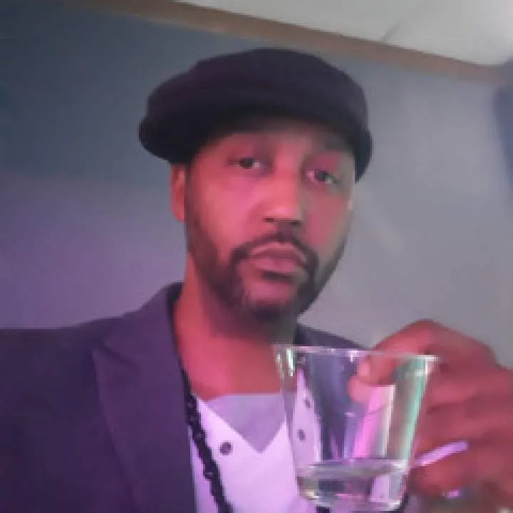 Jonamor Photo On Jungo Live