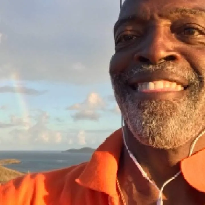 Thick Hand Photo On Jungo Live