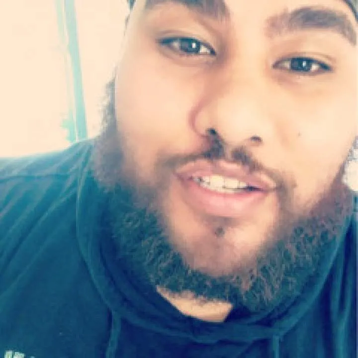 Yogeeee Photo On Jungo Live