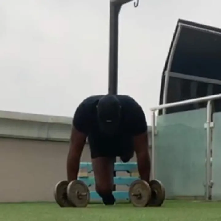 Deroy Photo On Jungo Live