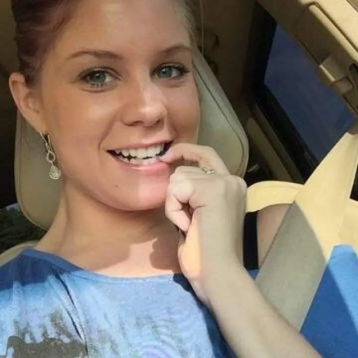 Angenla Photo On Jungo Live