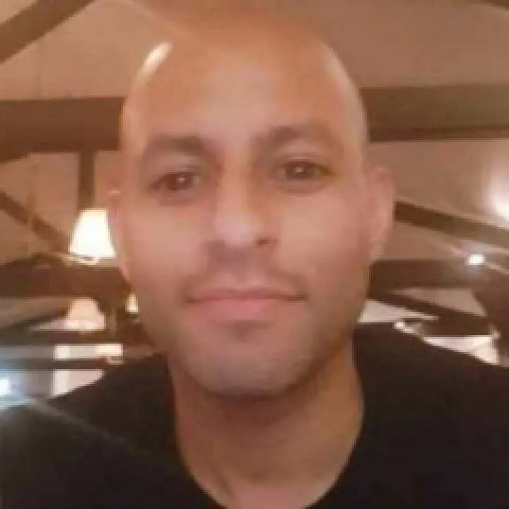 Johnmature Photo On Jungo Live