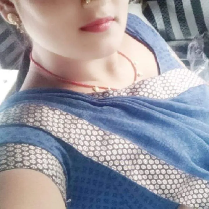 Cute Couple Photo On Jungo Live