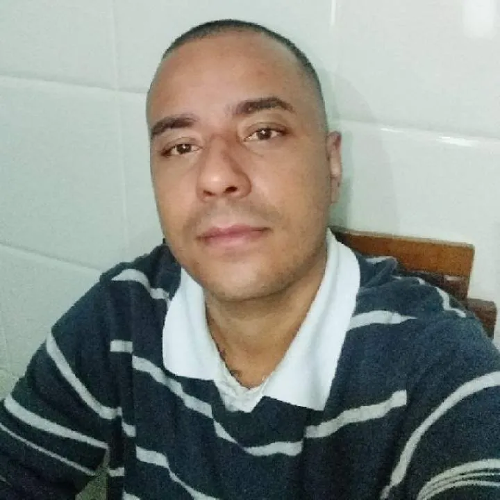 Carlitos Photo On Jungo Live