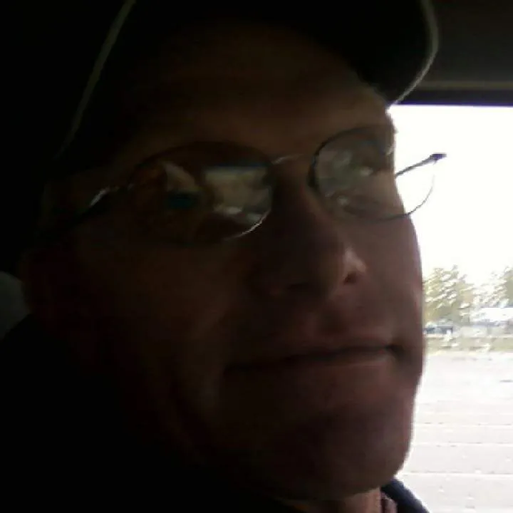 Red Photo On Jungo Live