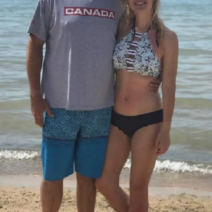 Lizjay Photo On Jungo Live