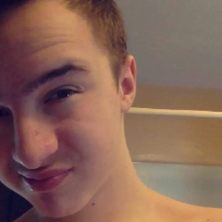 Sam........ Photo On Jungo Live