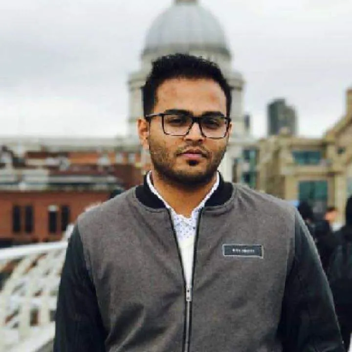 Pianist Photo On Jungo Live