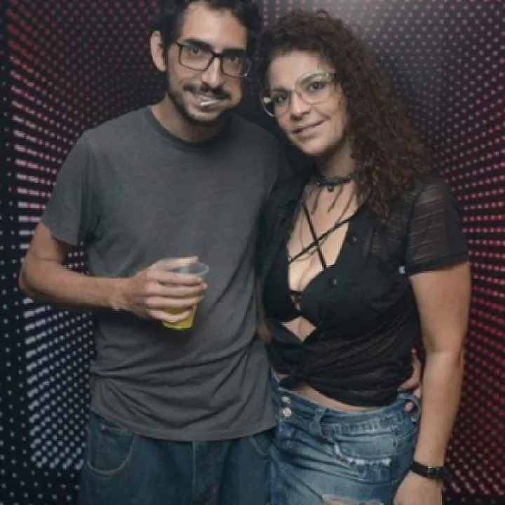 Mih & G Photo On Jungo Live