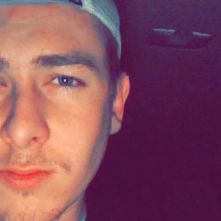 Zoom Photo On Jungo Live