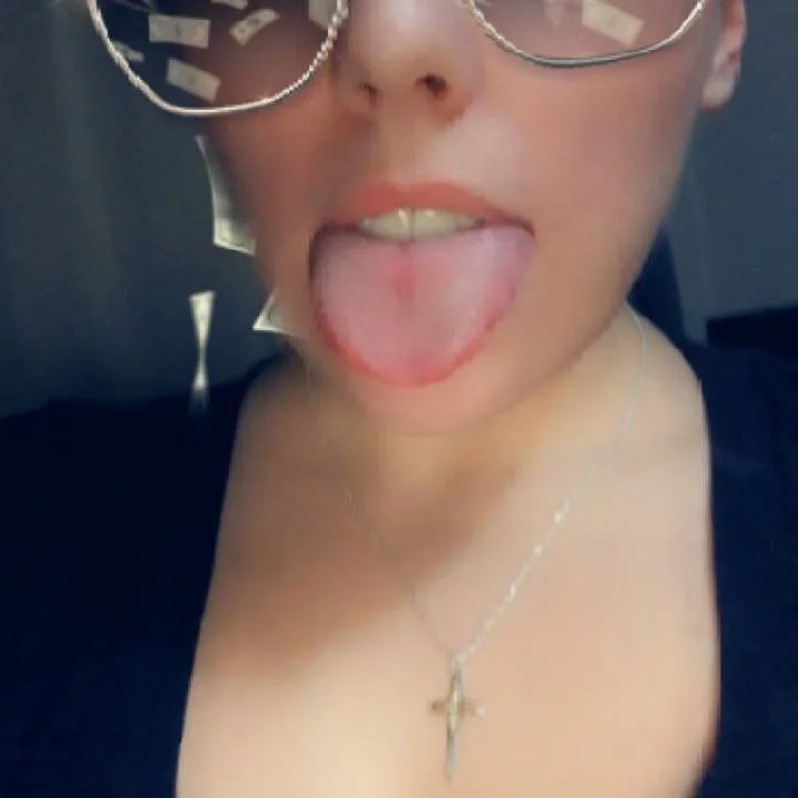 Shelly Photo On Jungo Live