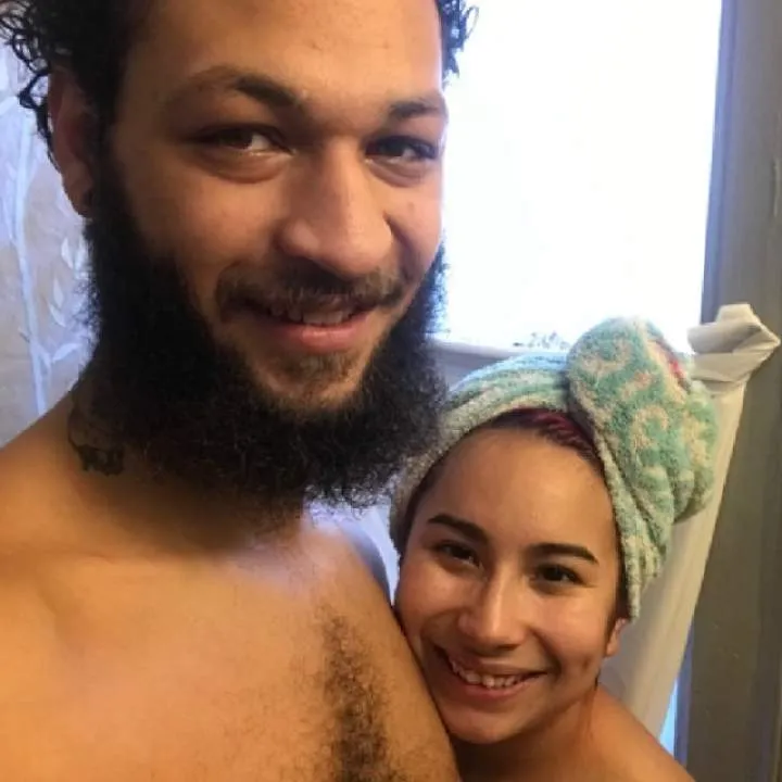 Rel Photo On Jungo Live