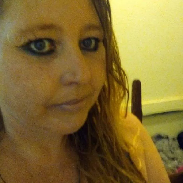 Deedee Photo On Jungo Live