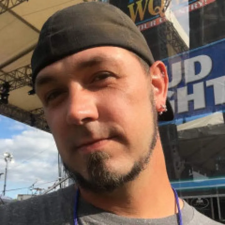 Josh Photo On Jungo Live