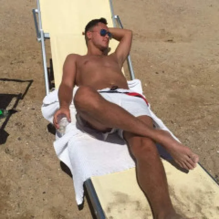 Nilas Photo On Jungo Live