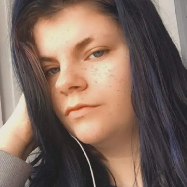 Findomforcash Photo On Jungo Live