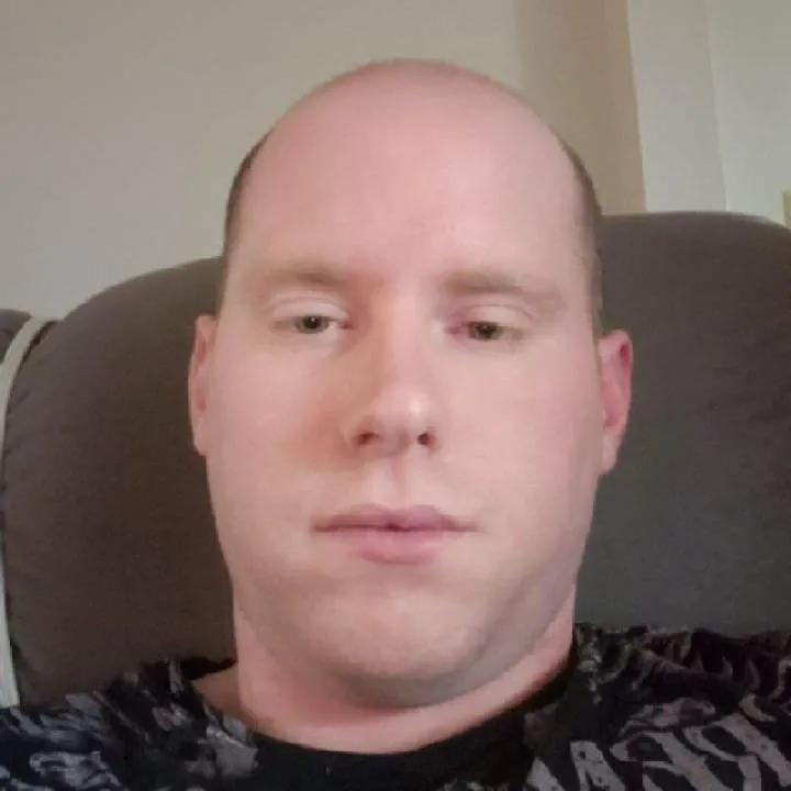 Louie Photo On Jungo Live