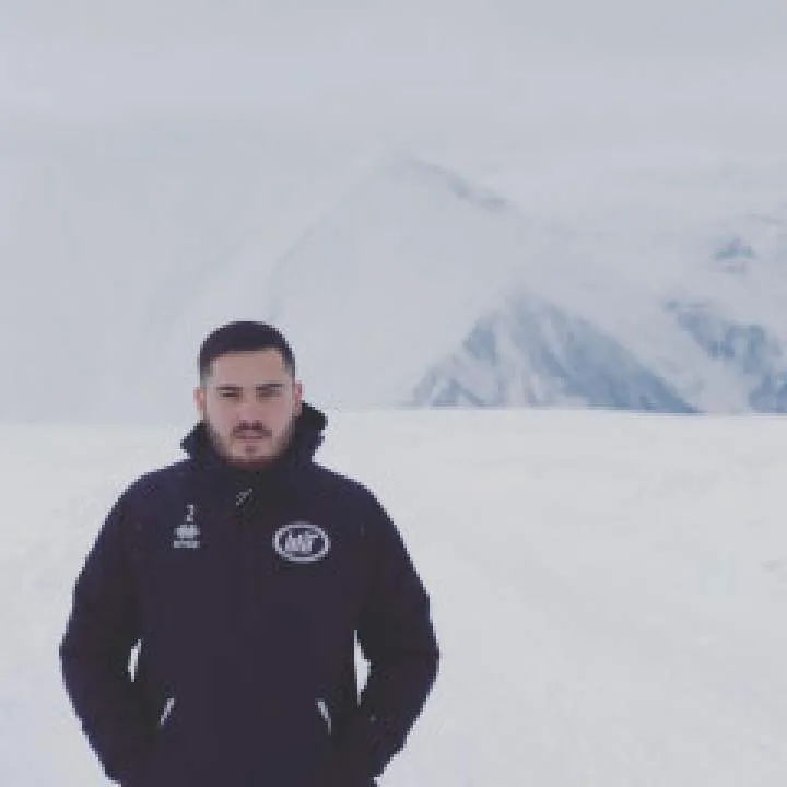 Boss Photo On Jungo Live