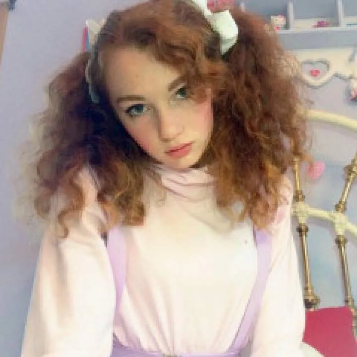 Lucylips Photo On Jungo Live