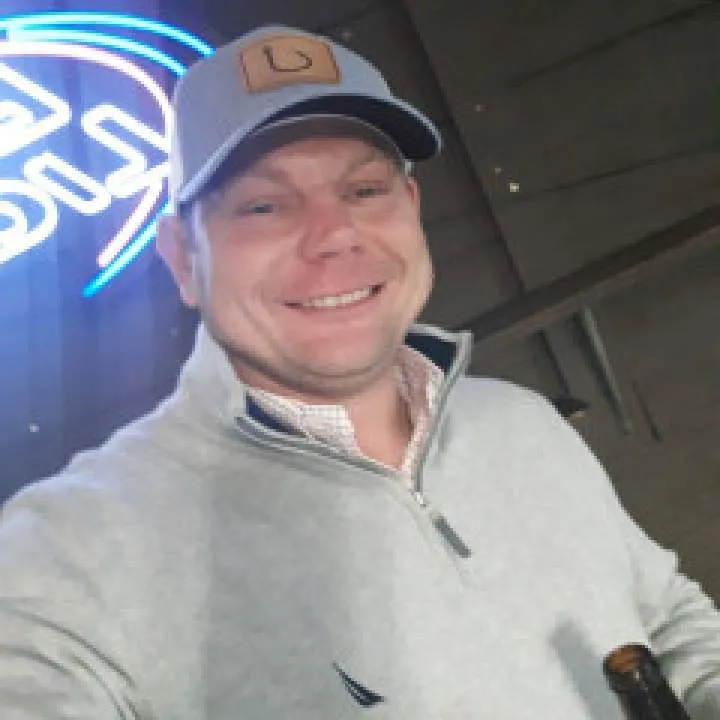 J.r Photo On Jungo Live