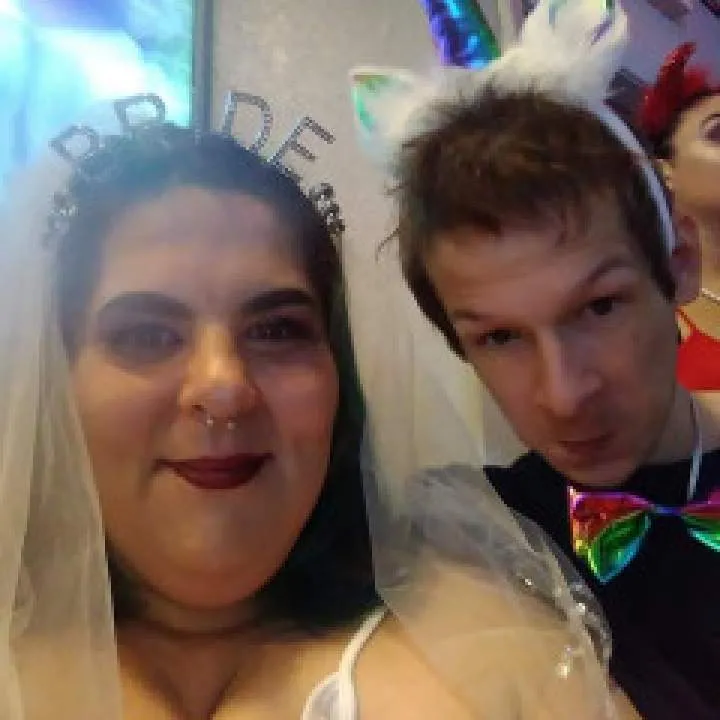 Harley Quinn And Deadpool Photo On Jungo Live