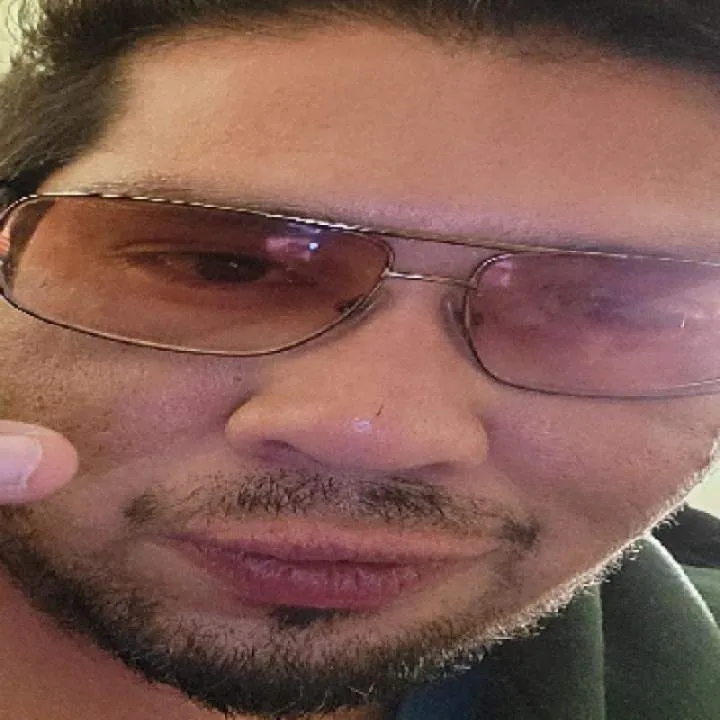 Lips82 Photo On Jungo Live