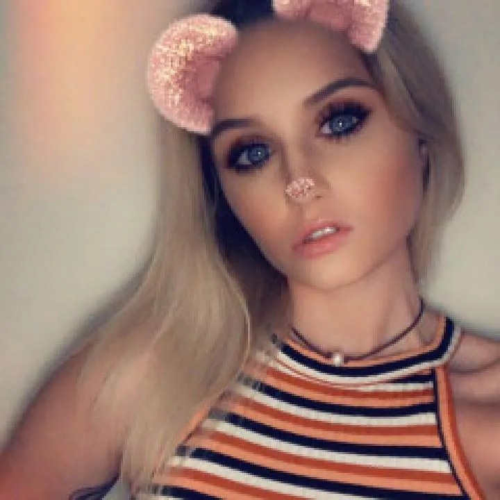 Lexxiixox Photo On Jungo Live