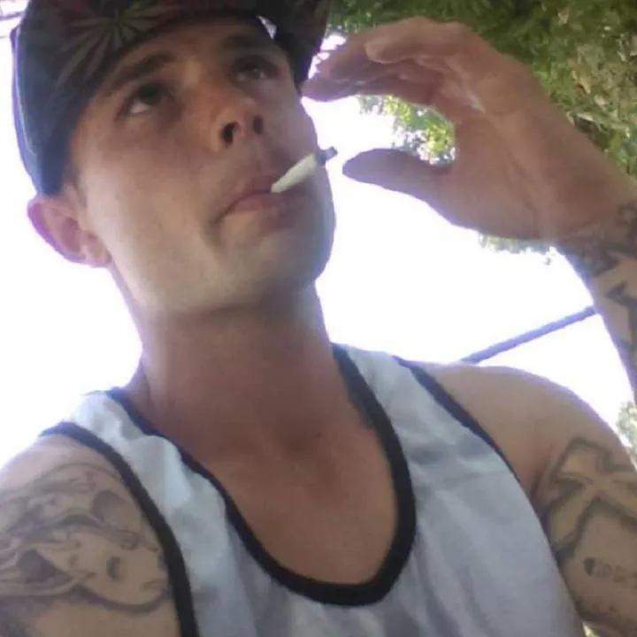 Caliwhiteboi Photo On Jungo Live