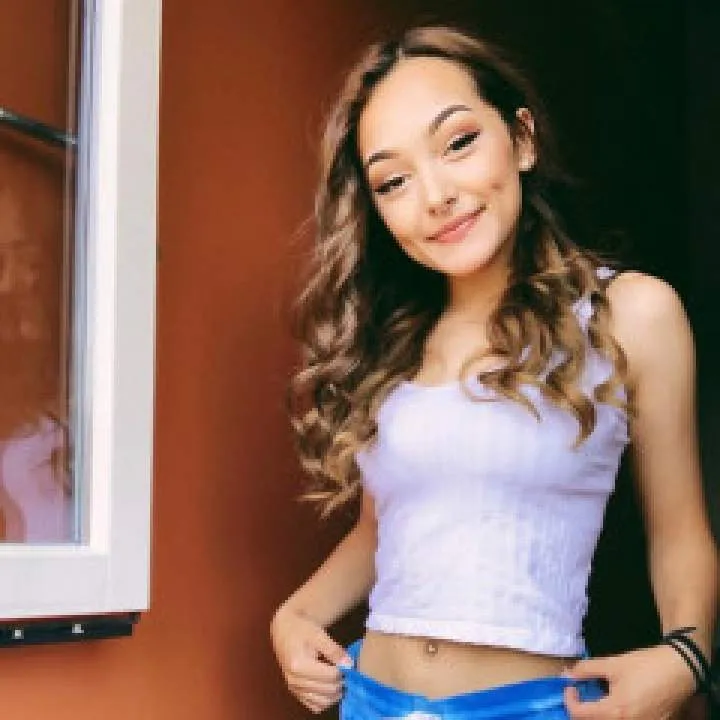 Sandra Saint Photo On Jungo Live